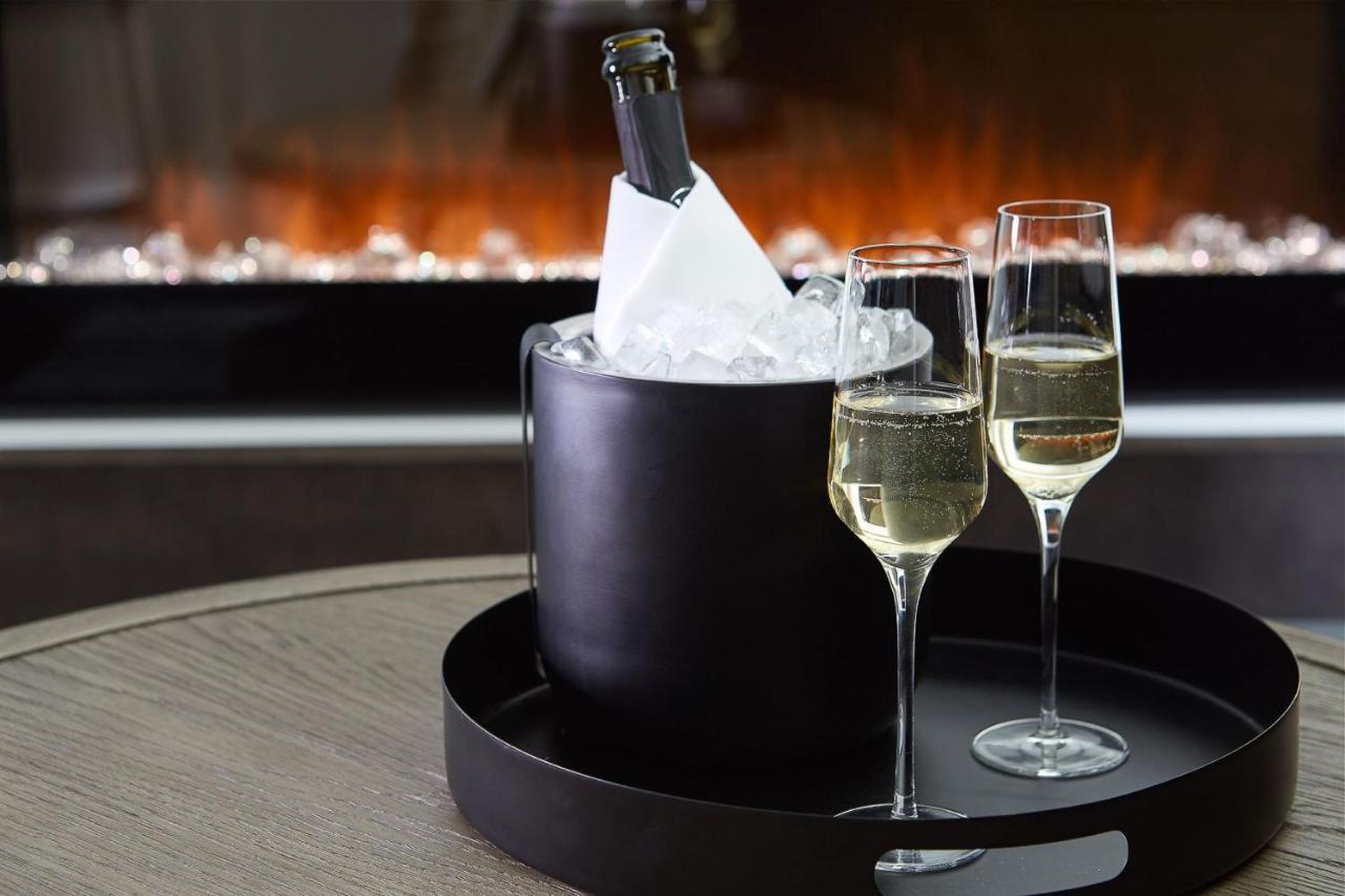 124 On Queen Hotel & Spa Niagara-on-the-Lake Εξωτερικό φωτογραφία Champagne